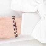 Bransoletka z granatem naturalnym, obsydianem i perłami srebrna na ręce