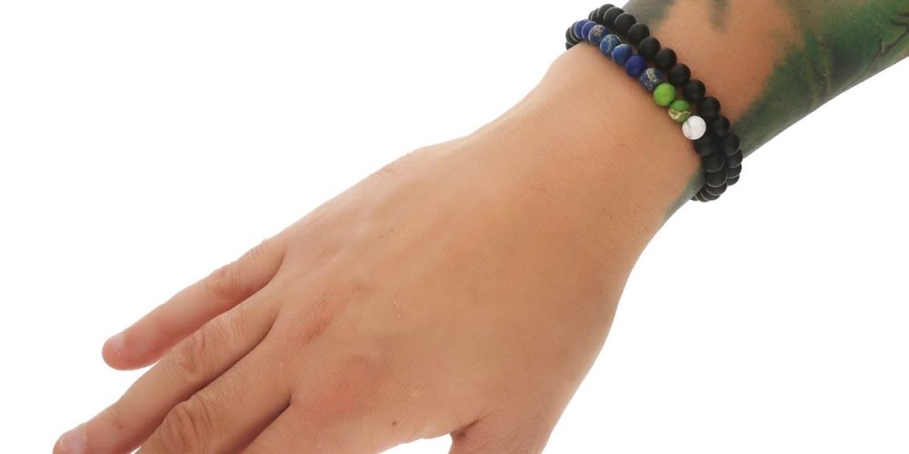 bransoletka męska z jaspisu howlitu agatu elastyczna PERCENT EARTH na ręce Zestaw bransoletek z czarnego matowego agatu, niebieskiego i zielonego jaspisu i białego howlitu